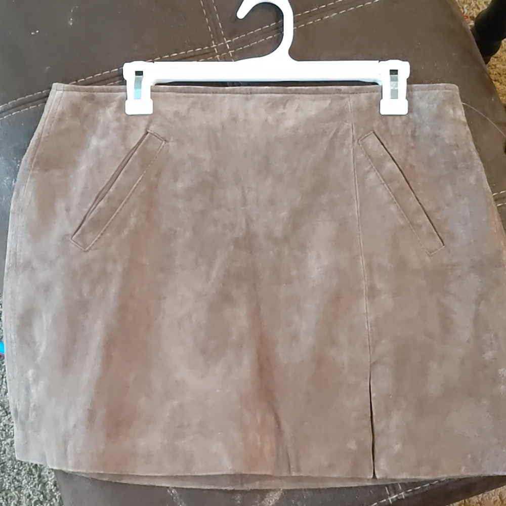 Leather skirt